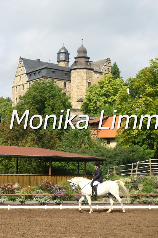 109M3926_Dressur E.JPG